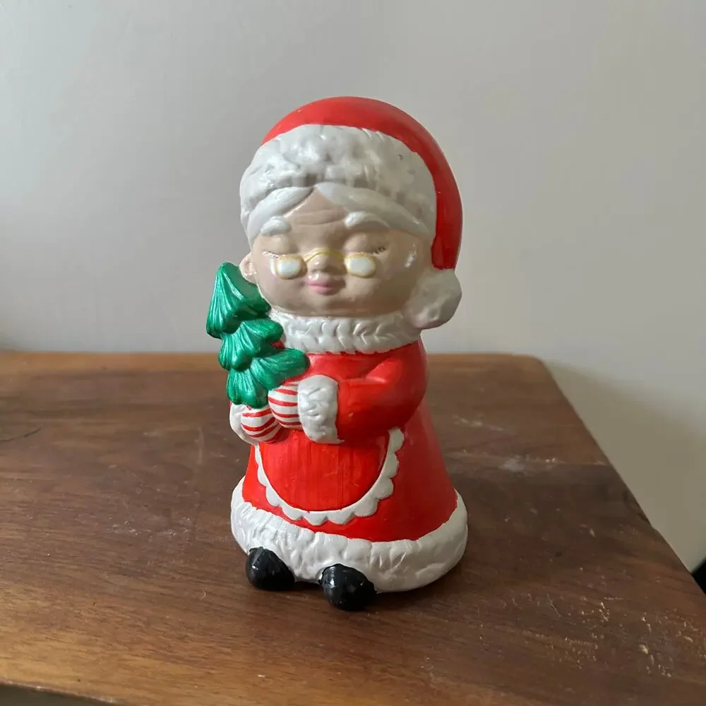 Vintage 1981 Sleepy Mrs. Claus Christmas Ceramic Figure Holiday Decor